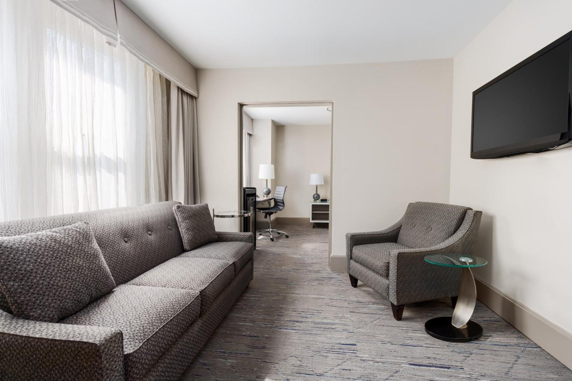 Holiday Inn Express Chicago - Magnificent Mile By Ihg Экстерьер фото