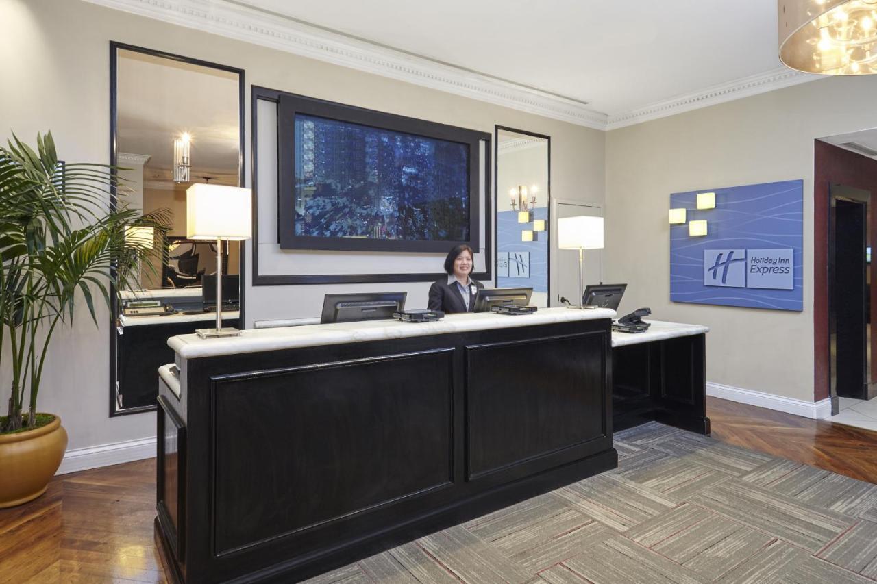 Holiday Inn Express Chicago - Magnificent Mile By Ihg Экстерьер фото